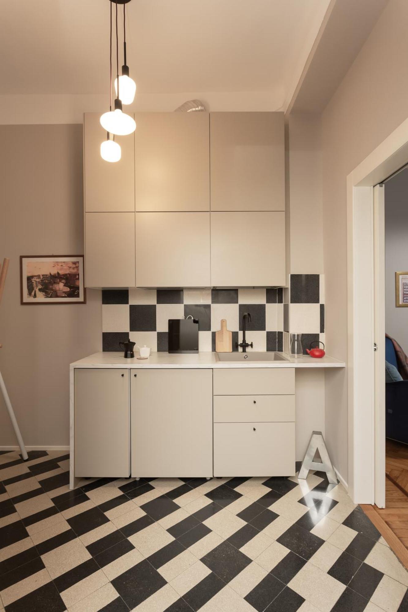La Suite Apartment Милано Екстериор снимка